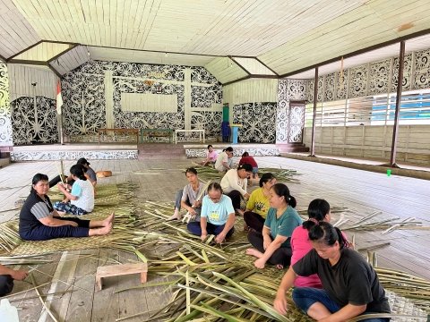 kegiatan Ibu-Ibu Long Berini